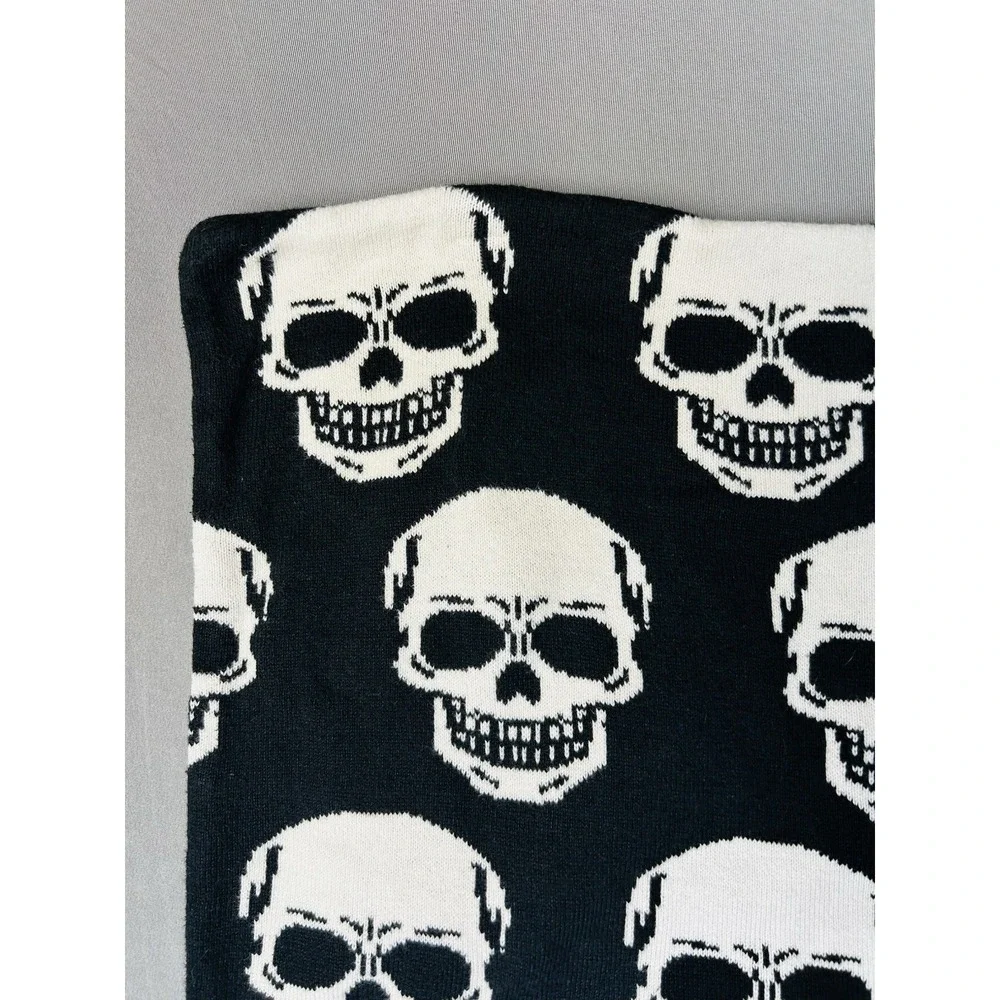 Pair Of Storehouse Halloween Skull Pillowcases‎ Decorative Pillow Covers 18